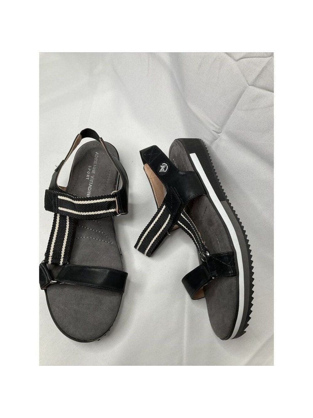 NEW Adrienne Vittadini Sport Women Sandals Faux Leather Black White 10M - Picture 3 of 14
